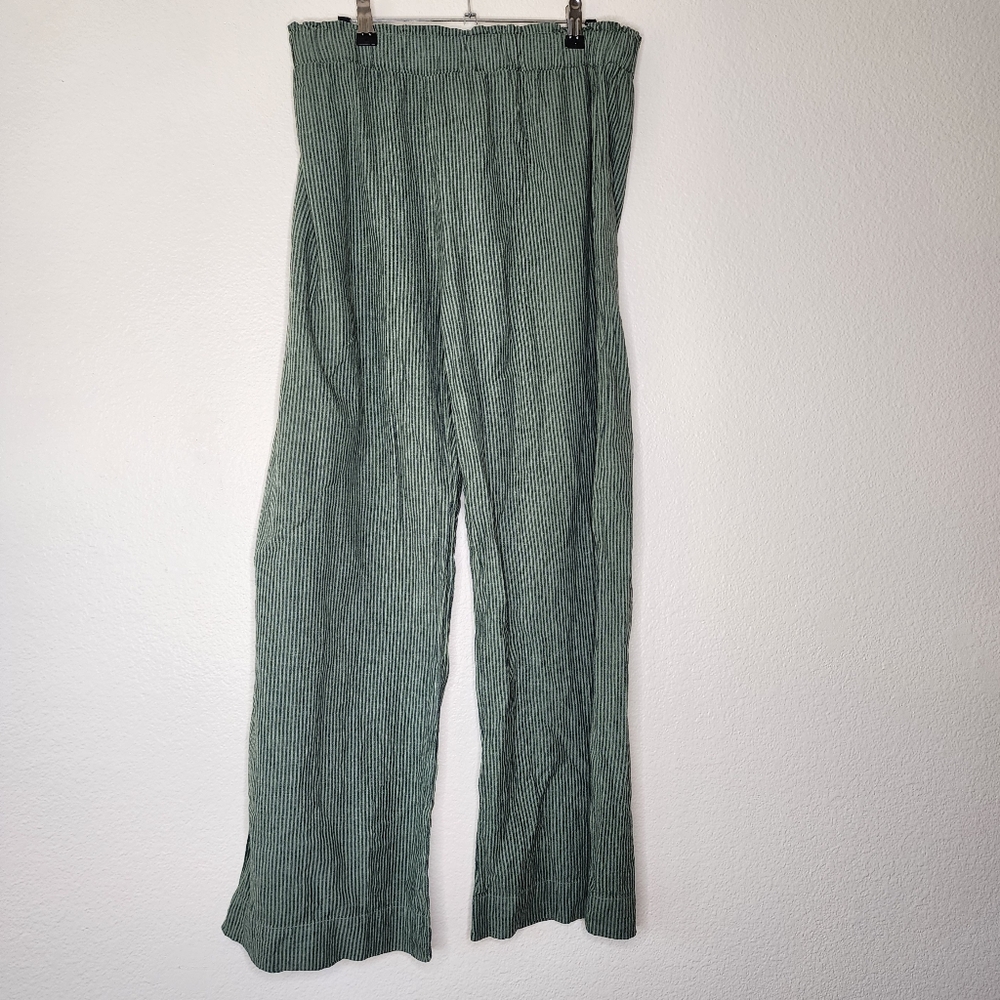 Green w blue stripe wide leg linen pants - Picture 3 of 7